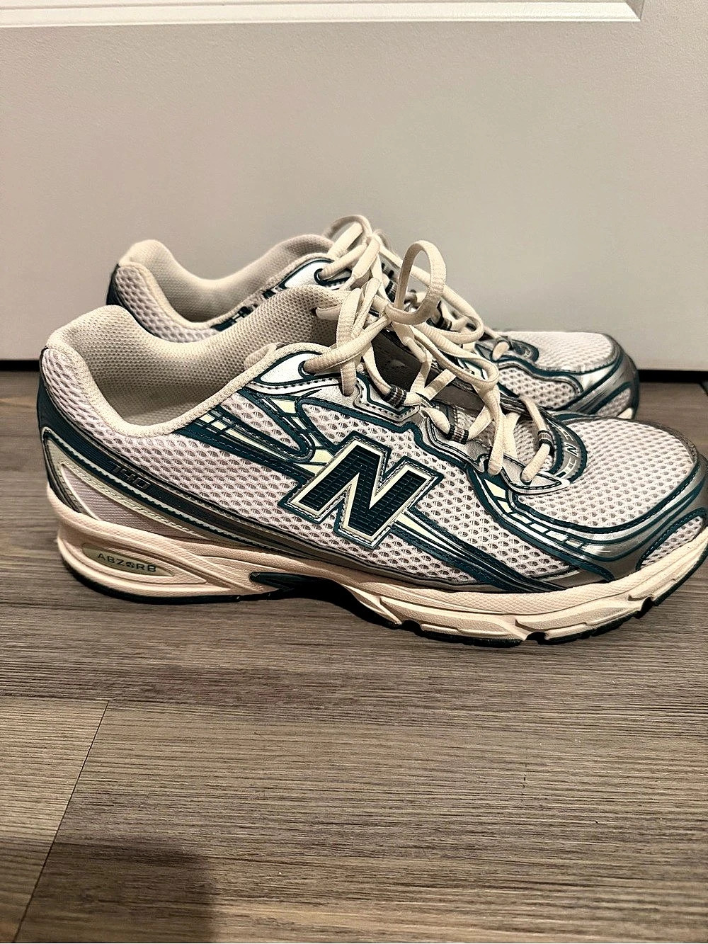 New Balance 740 GR2 Men's Athletic Shoes White & Green US 10.5 D